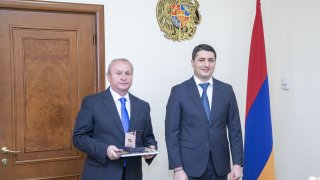 ՀՀ քննչական կոմիտեի մի շարք աշխատակիցներ պարգևատրվել են Քննչական կոմիտեի 10-ամյա հոբելյանի կապակցությամբ